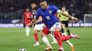 足球战术中最重要的空间概念