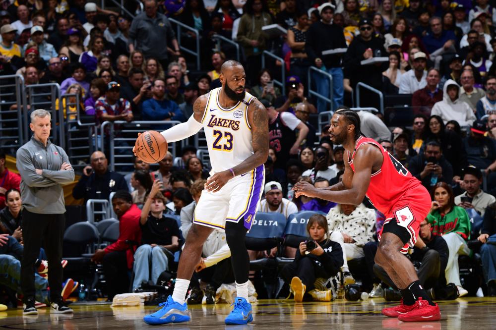 巴萨前高管：皇马就像校霸，只敢狂扁小朋友，碰到强的就缩了